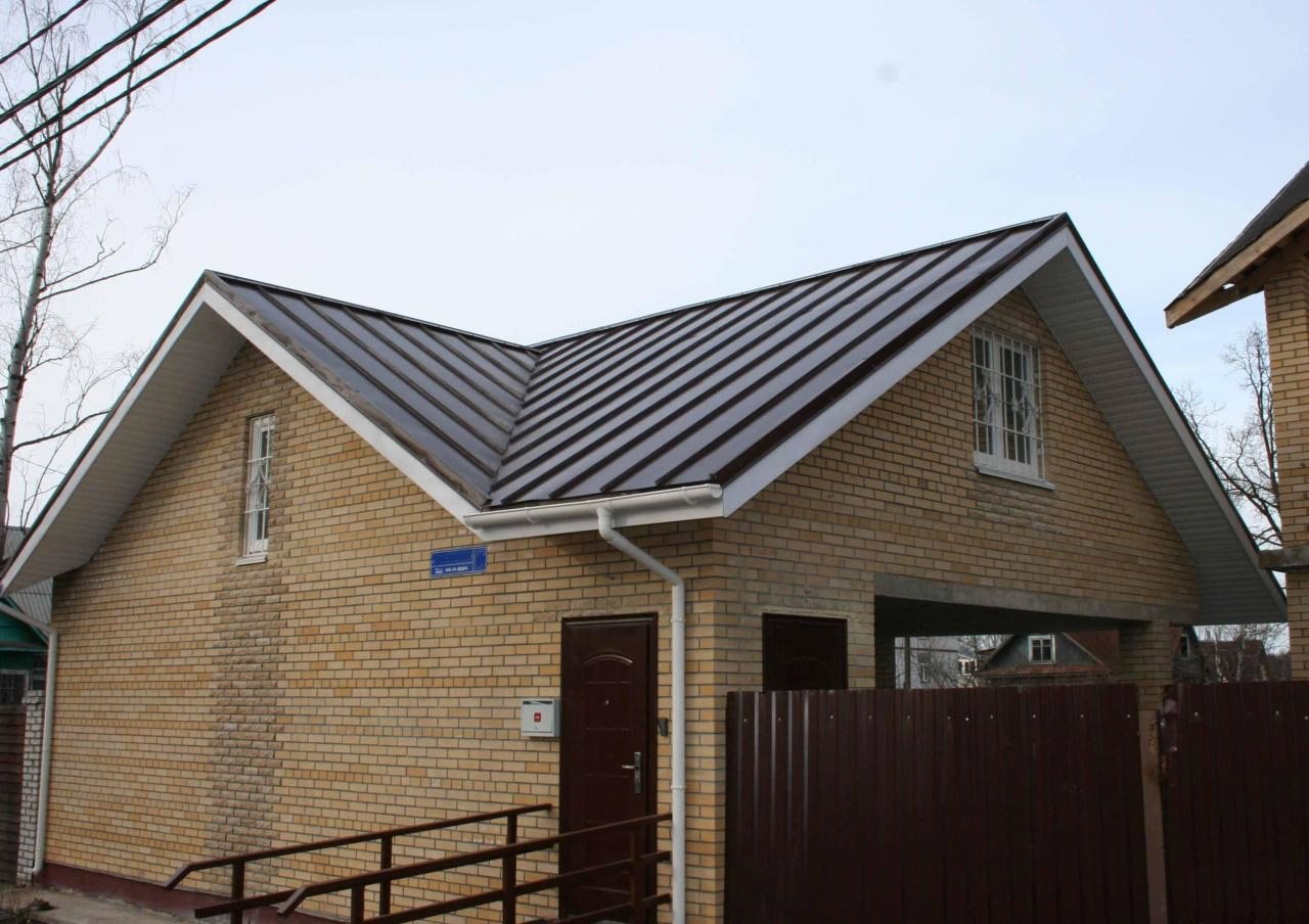 Как правилно да инсталирате шев покрив – инструкции